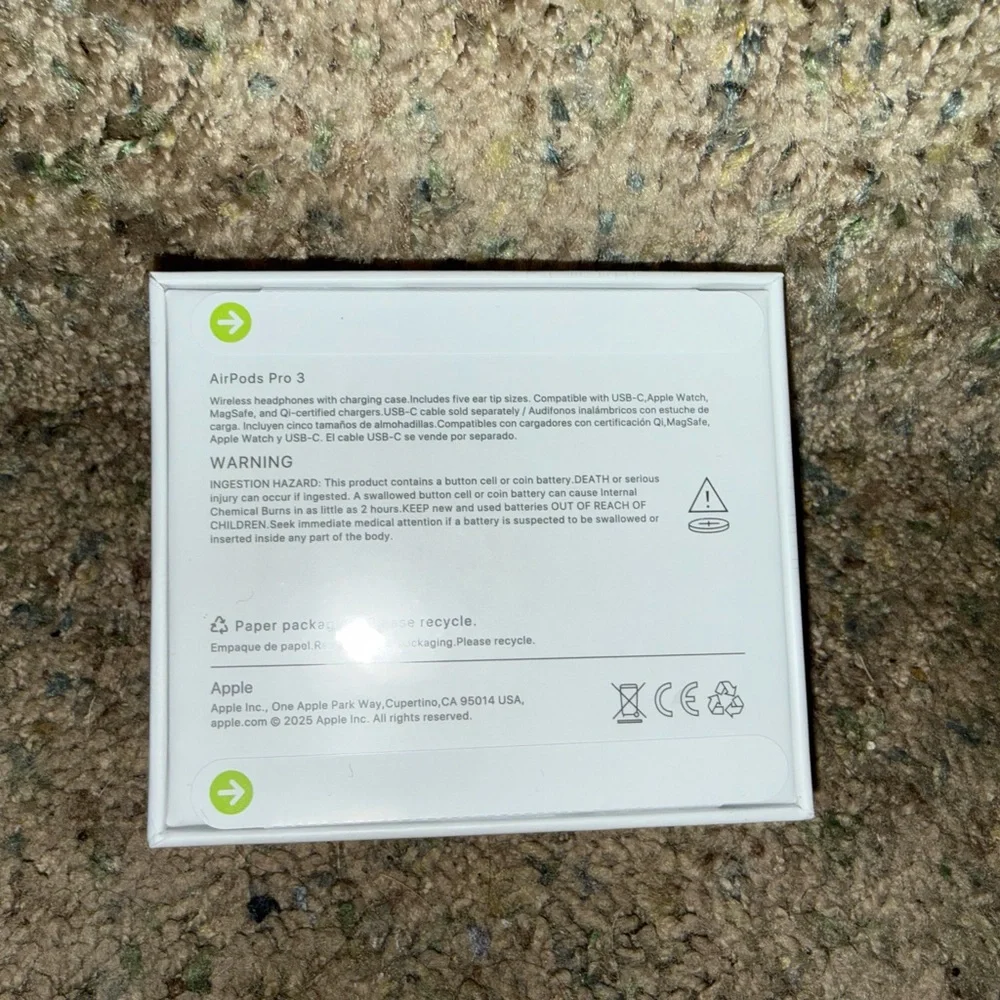 Apple AirPods Pro 3 2nd gen with Charging Case - White. BRAND NEW SEALED!